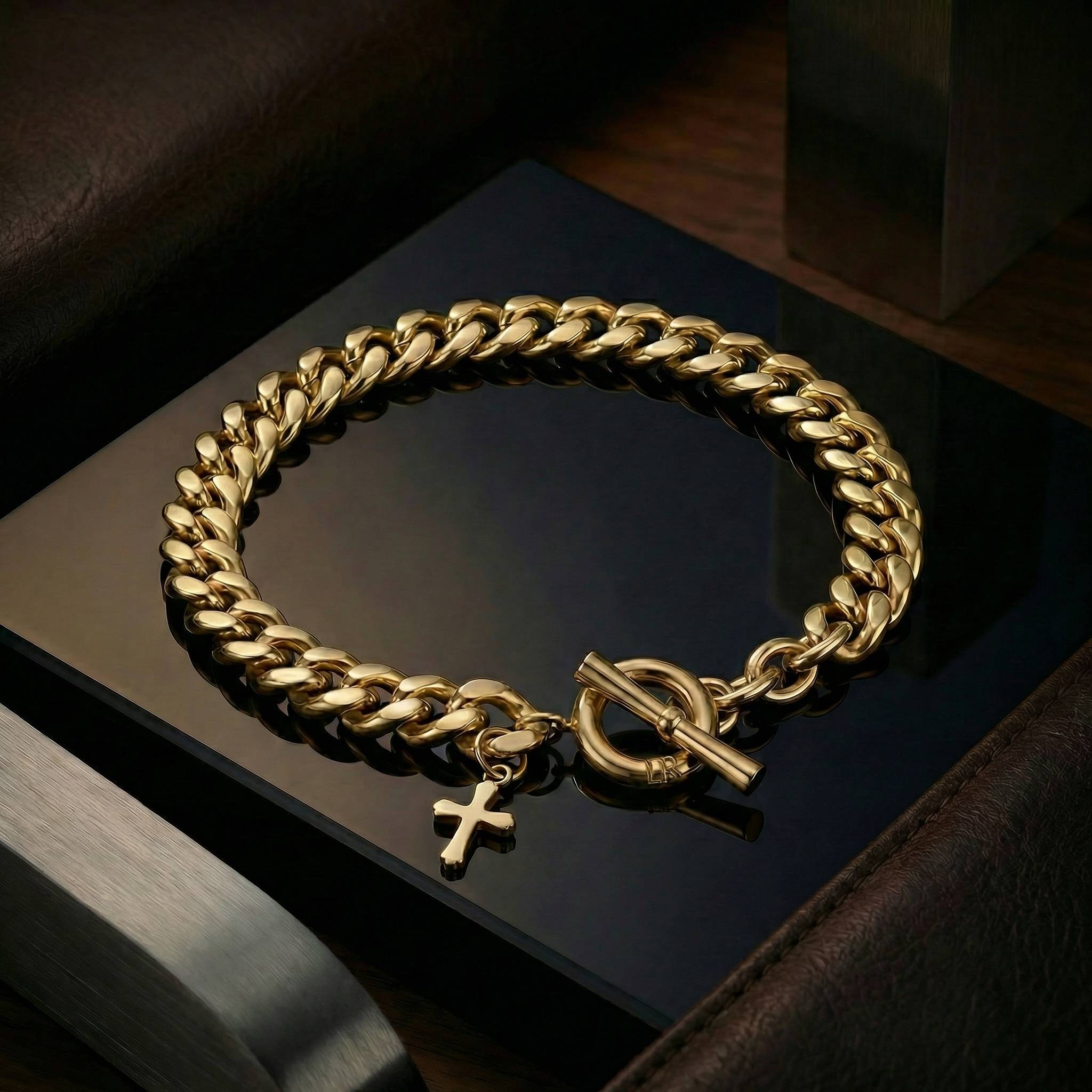 Гривна Signature